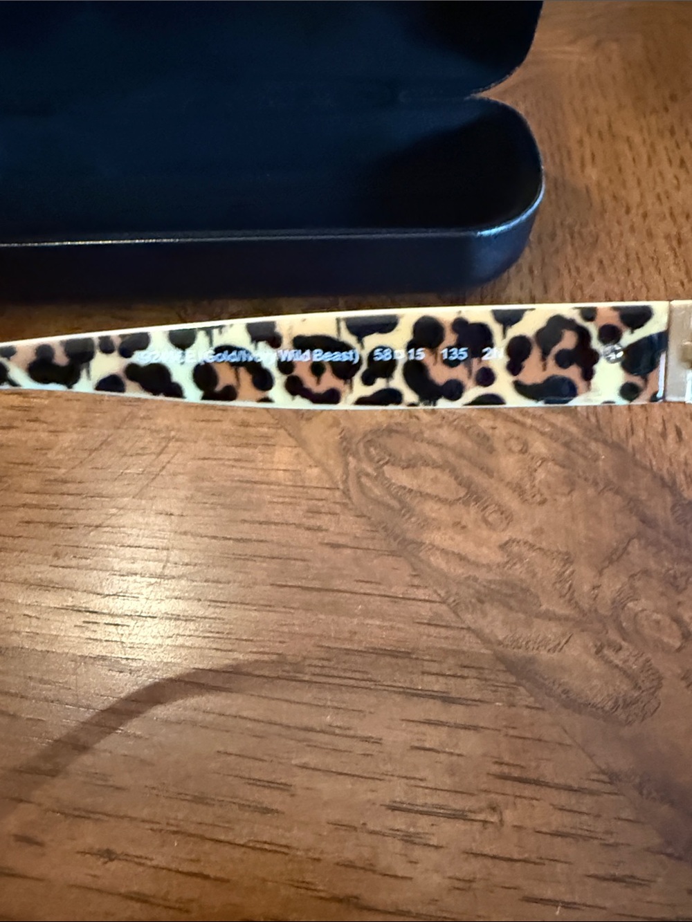 COACH Women's Gold Aviator Sunglasses  Leopard Temples HC7059 - prescription - Picture 3 of 9